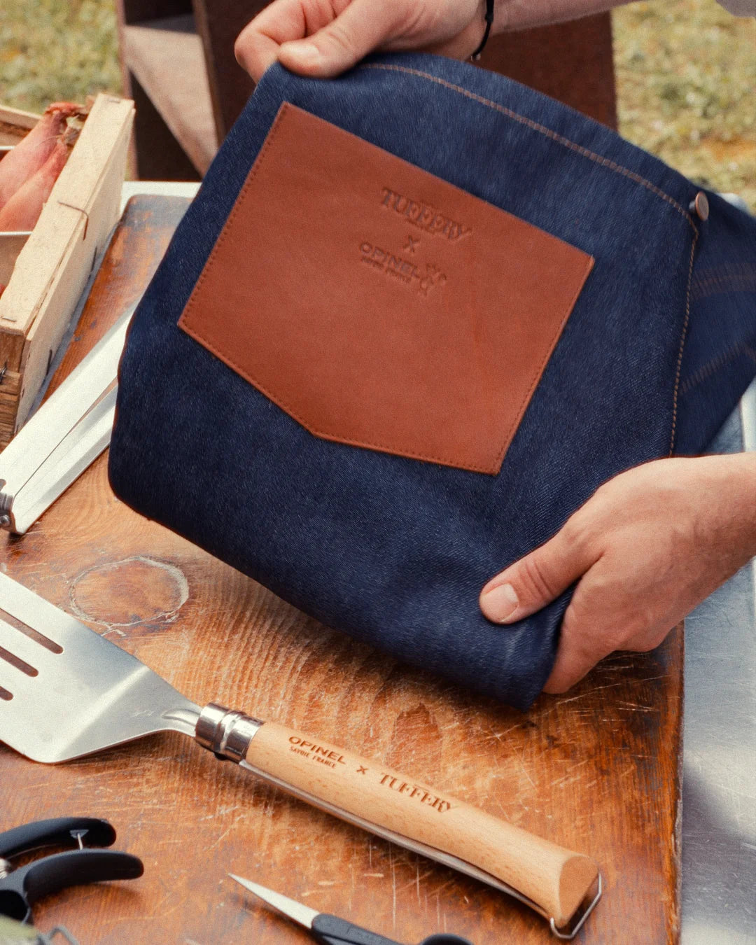 Opinel x Atelier TUFFERY – Set Barbecue Cofanetto Condivisione Edizione Limitata