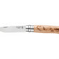 Opinel coltello N°08 manico con incisione che racconta lo Sci