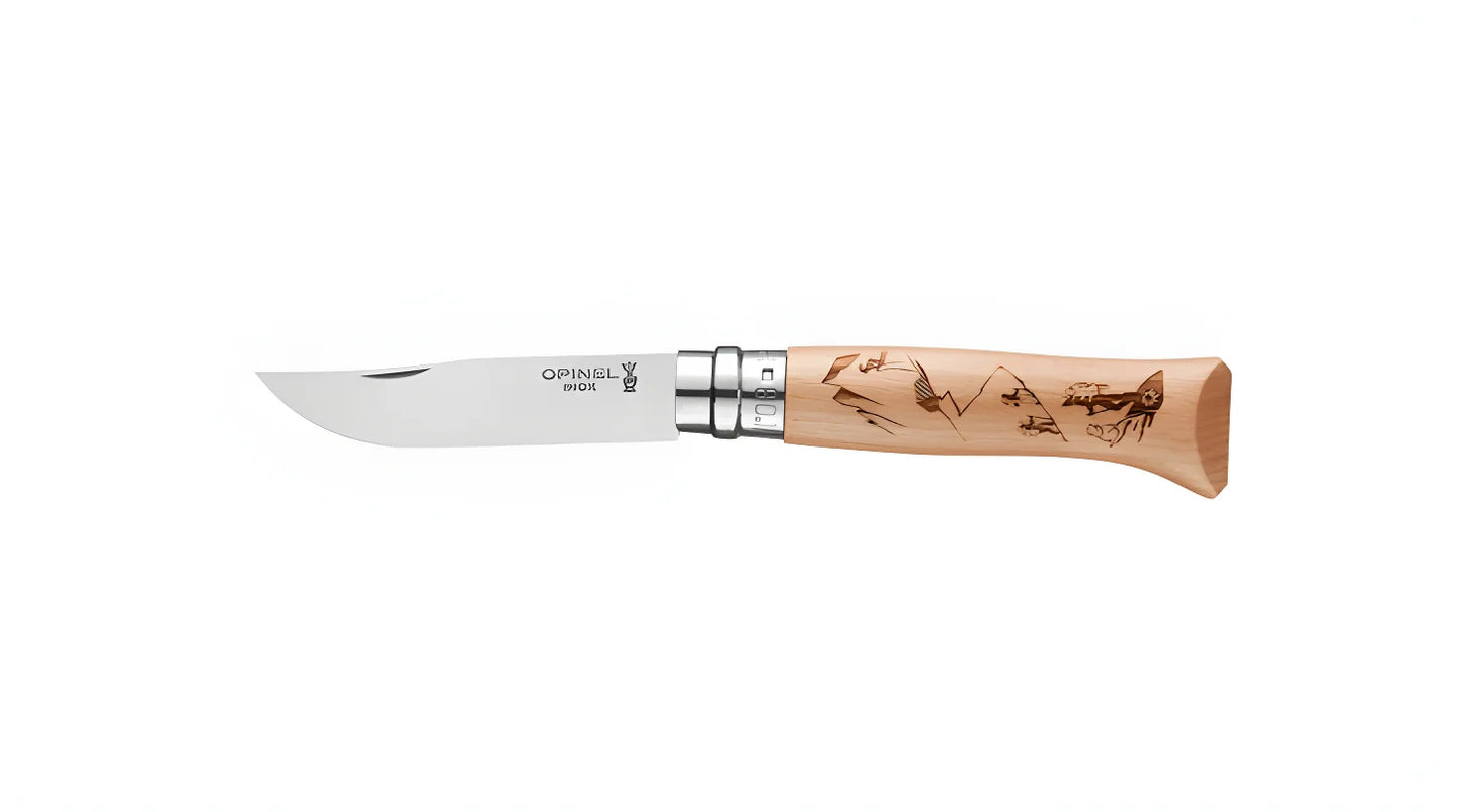 Opinel coltello N°08 manico con incisione che racconta lo Sci