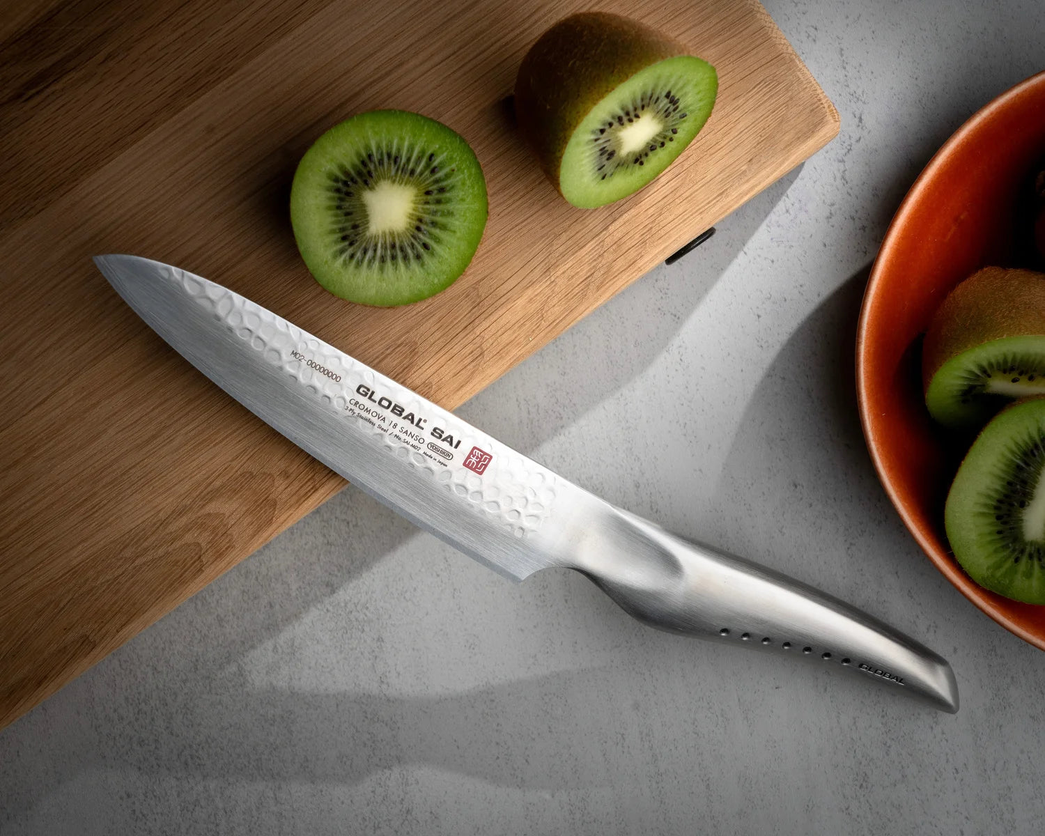 Coltello da cucina x verdure martellato Global SAI 21cm. SAI-04