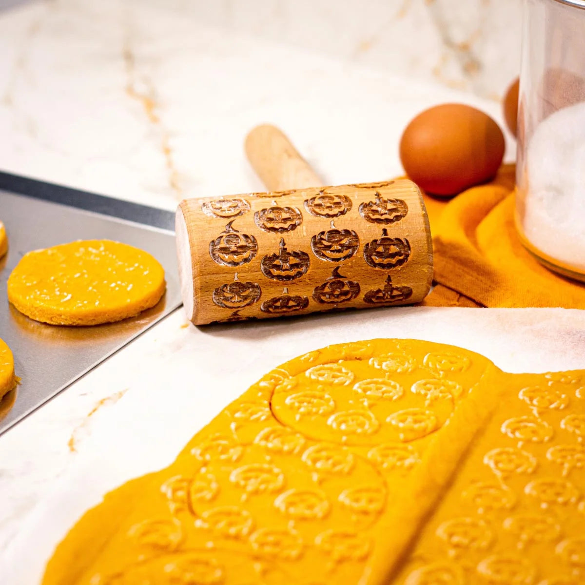 Marcato set biscotti per Halloween tondi + ricettario XPR-008