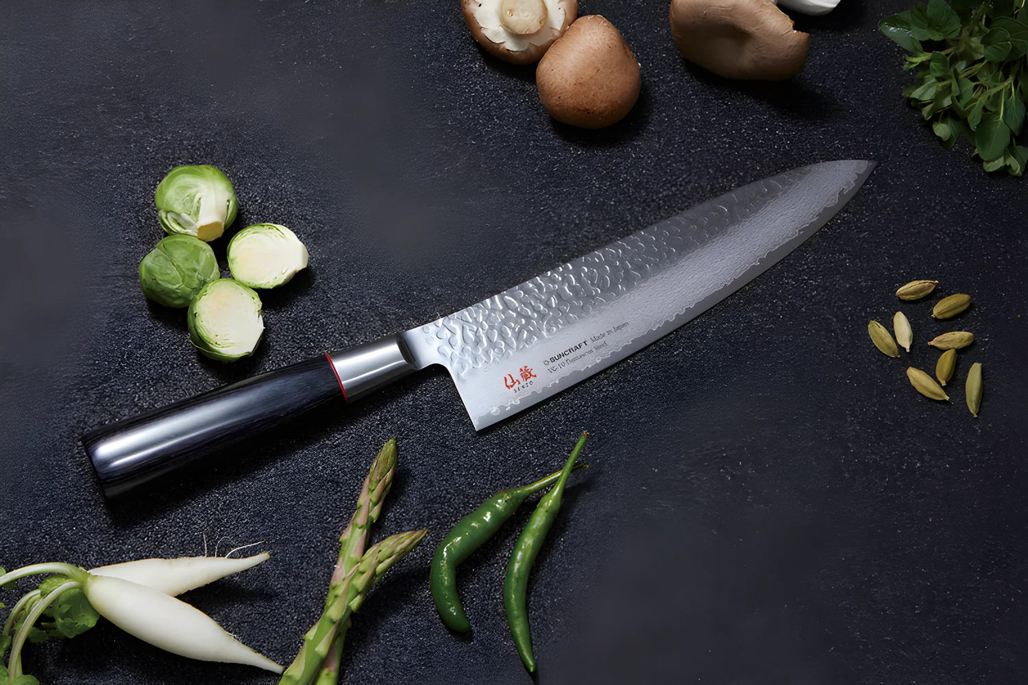 Suncraft Senzo classic coltello Utility universale damascato martellato VG10 15cm