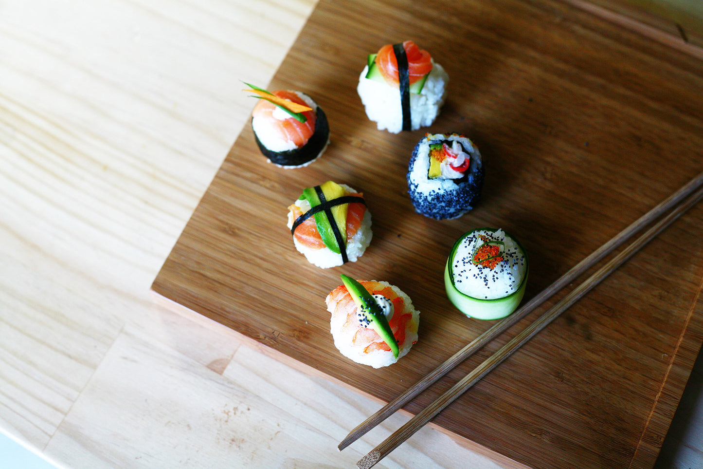 Rice Ball crea Polpette, Arancini, Praline, Temari Sushi. RB01