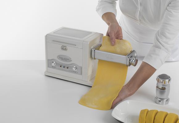 Impastatrice Pasta Fresca Marcato con accessori lasagna fettuccine tagliolini